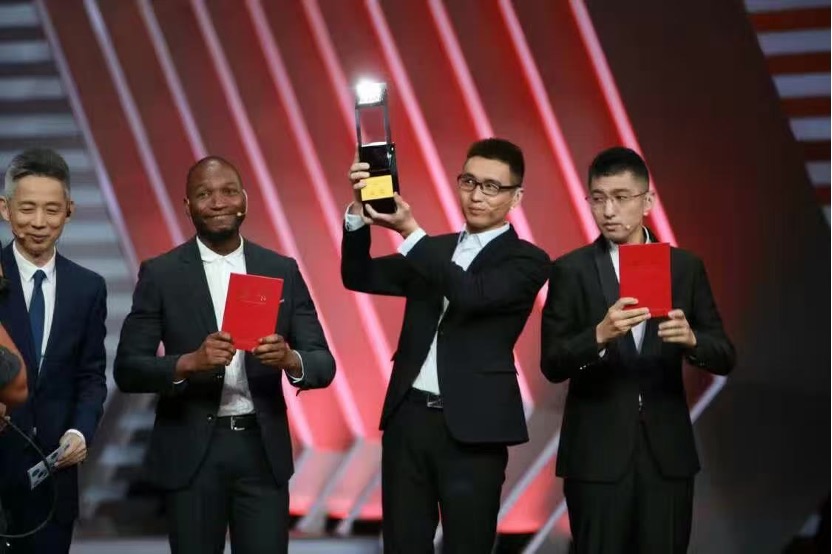 CCTV ヒーローインタビュー2